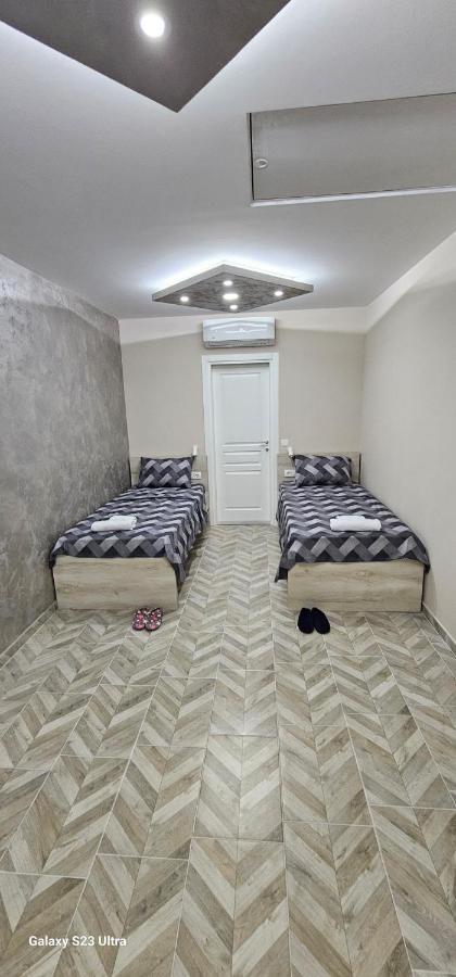 Ekonomic Apartmani Golubovci المظهر الخارجي الصورة
